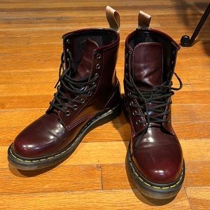 *NWOT* Burgundy Dr. Martens